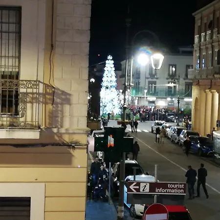 B. & B. Trip Al Duomo Crotone