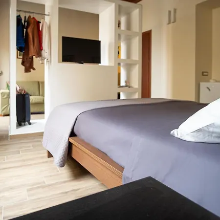B. & B. Trip Al Duomo Crotone
